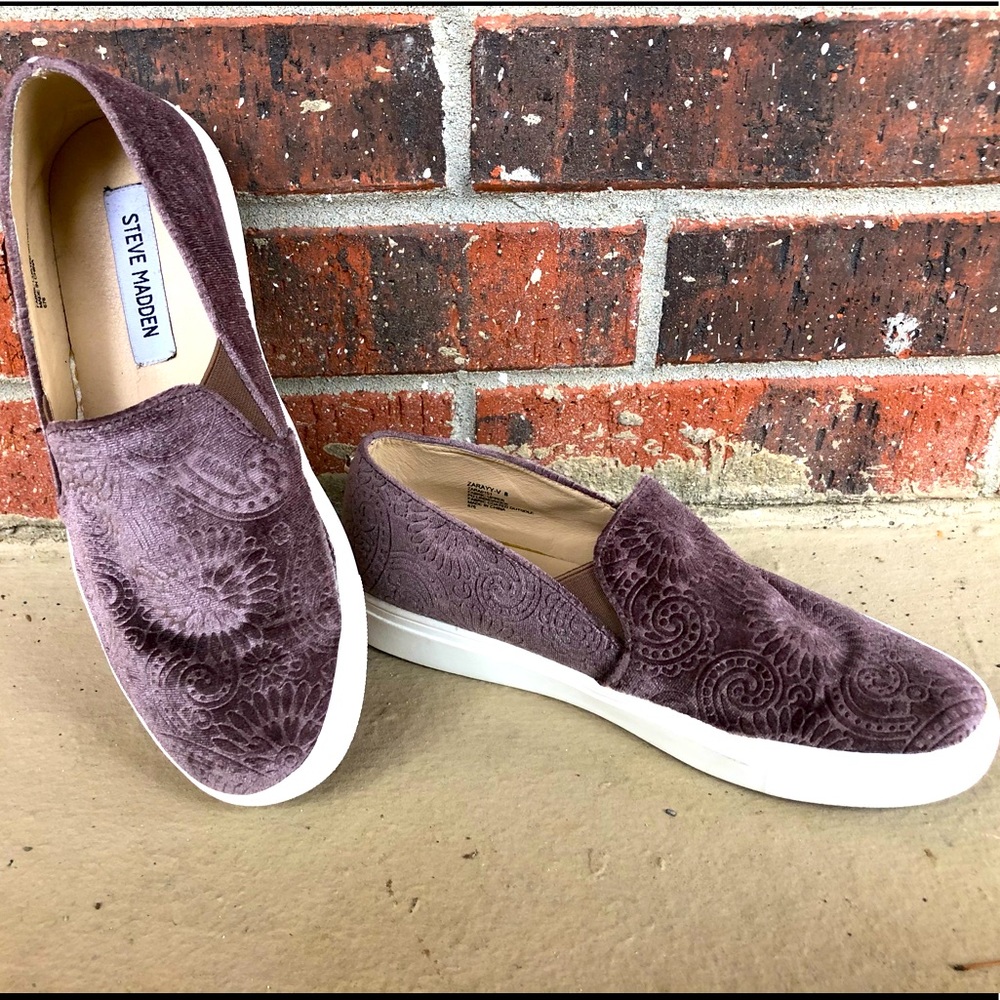 Steve Madden Floral Velvet Slip-on Sneakers